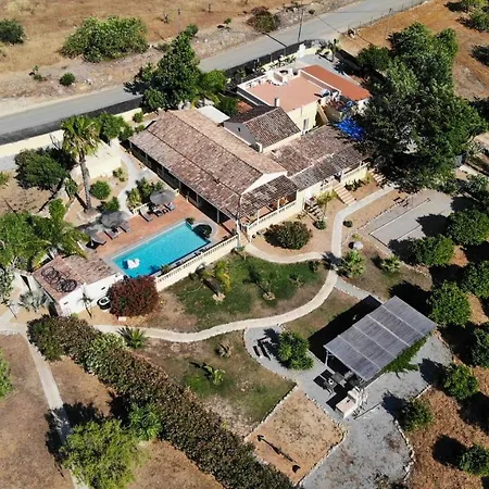 Alojamento de Acomodação e Pequeno-almoço Quinta Pereiro Tropic Garden, Algarve 4*