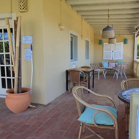Bed & Breakfast Quinta Pereiro Tropic Garden, Algarve Moncarapacho
