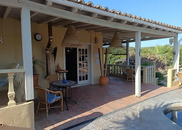 Quinta Pereiro Tropic Garden, Algarve Couette-café